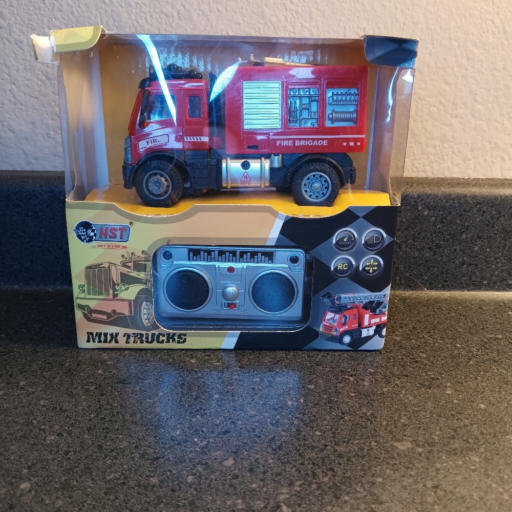 Mini RC Fire Brigade Red Remote Control Toy Truck